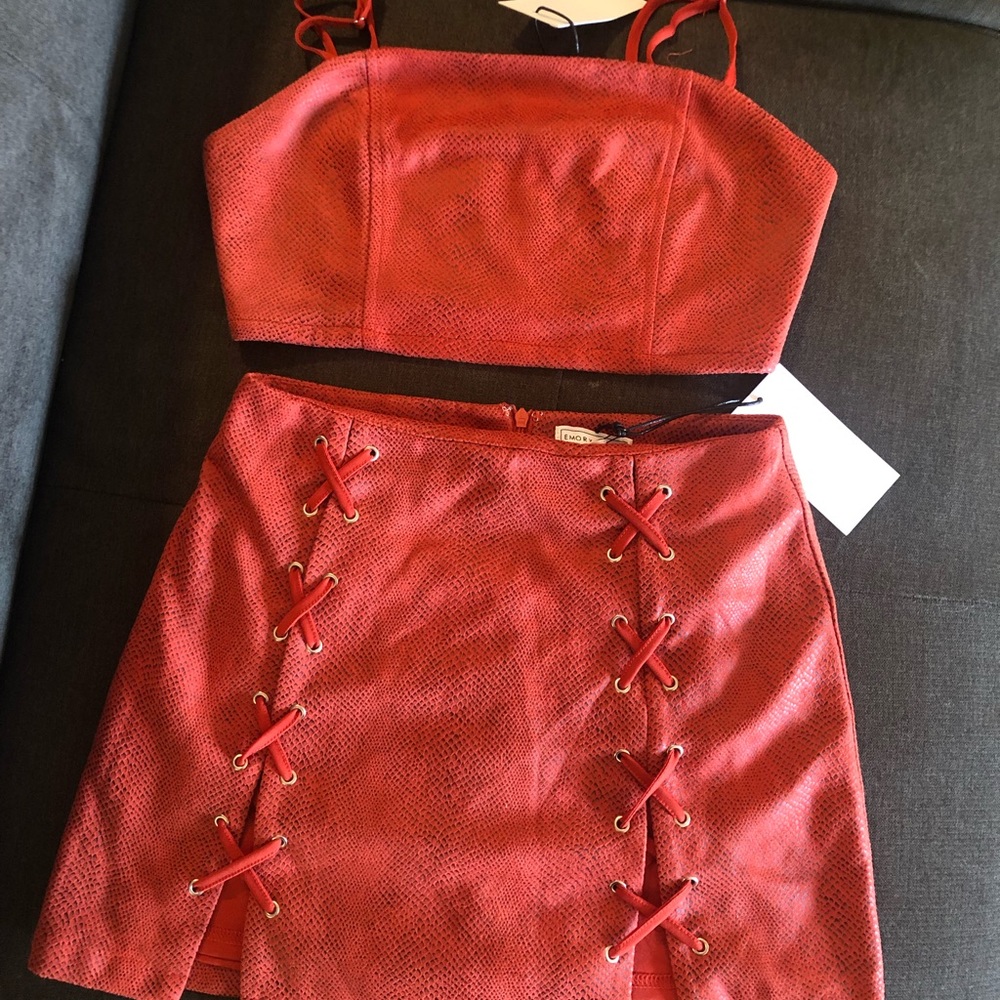 Two piece set